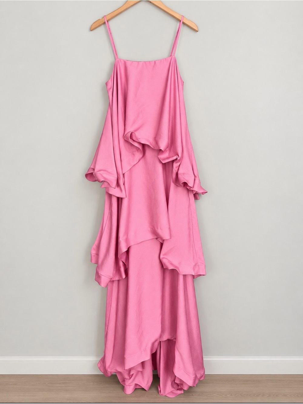 Elliatt Tilly Tiered Maxi Dress Pink Size XS